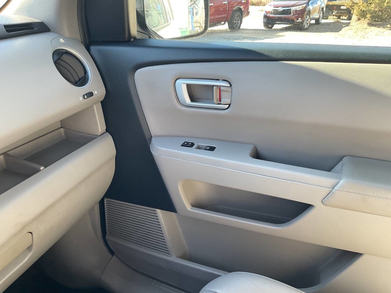 Used 2014 Honda Pilot EX-L image 15