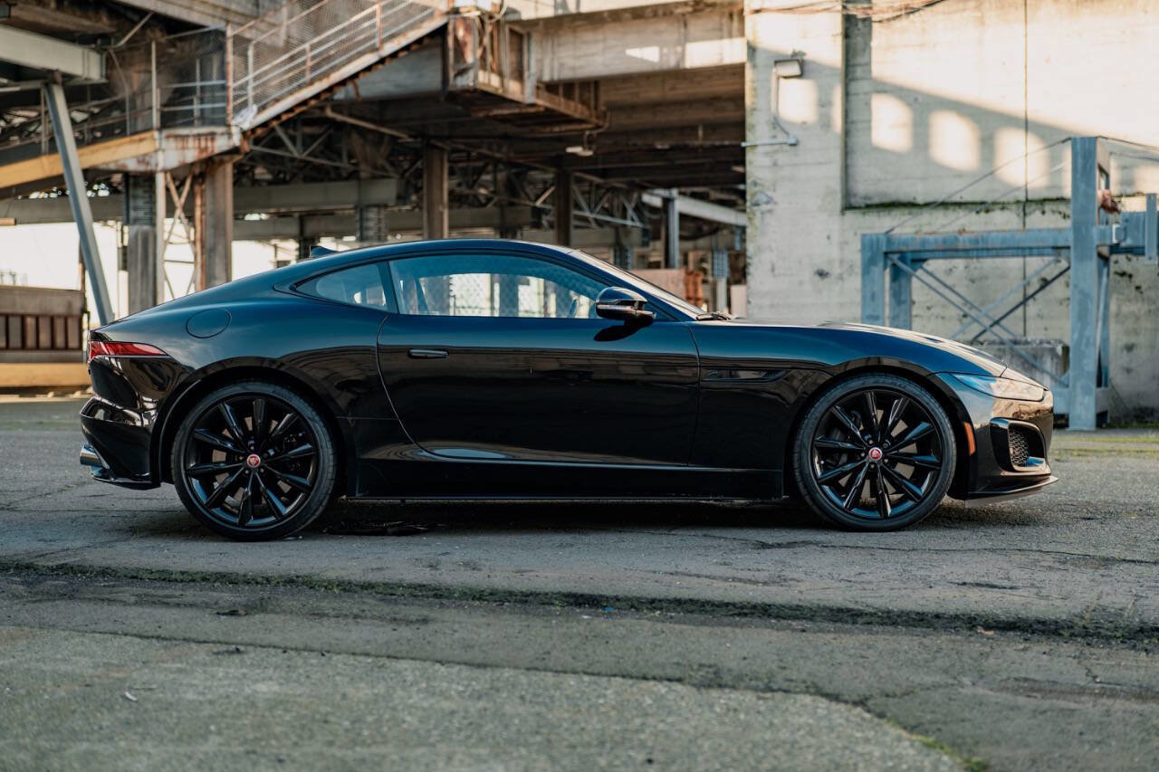 Used 2021 Jaguar F-TYPE R image 16