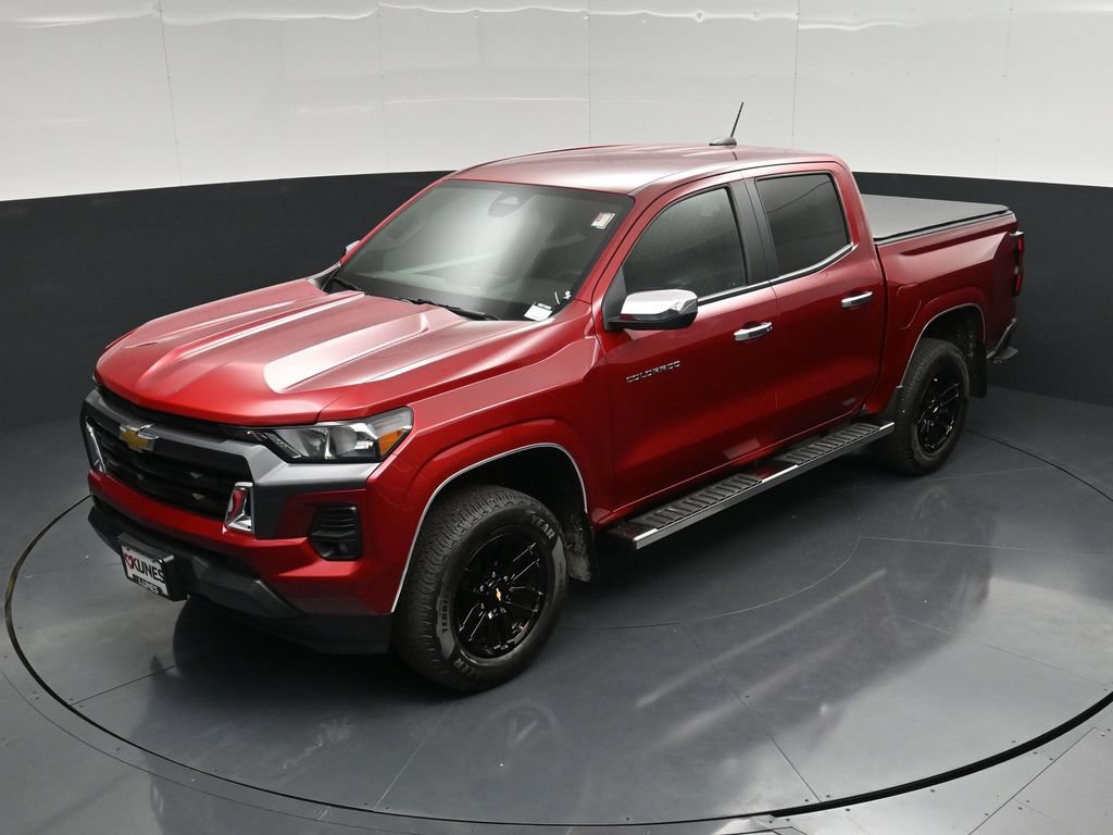 Used 2024 Chevrolet Colorado LT w/ LT Convenience Package II RWD image 37