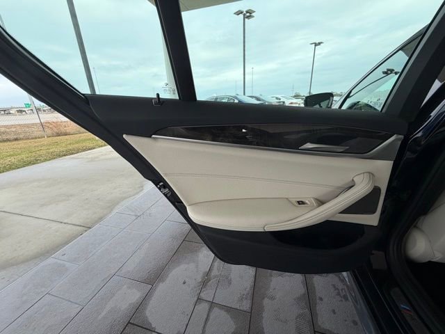 Certified 2023 BMW 540i w/ M Sport Package image 34