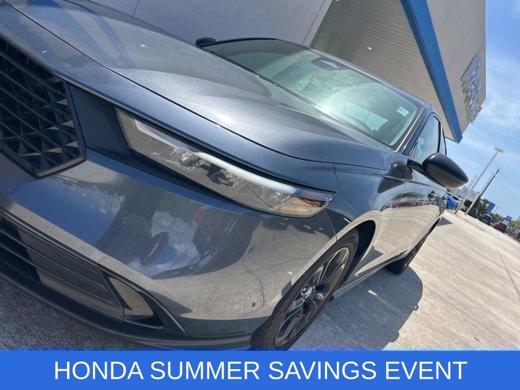 Used 2025 Honda Accord SE image 4