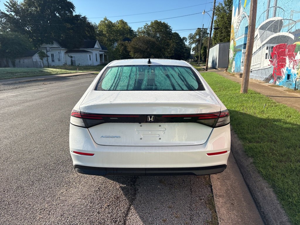 Used 2025 Honda Accord SE image 3