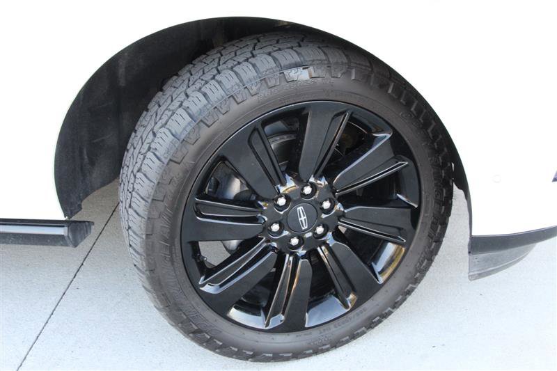 Used 2022 Lincoln Navigator L Reserve AWD/4WD image 49
