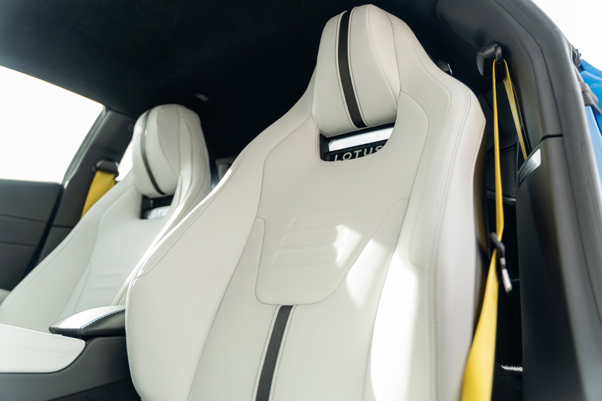 New 2026 Lotus Emira SE image 23