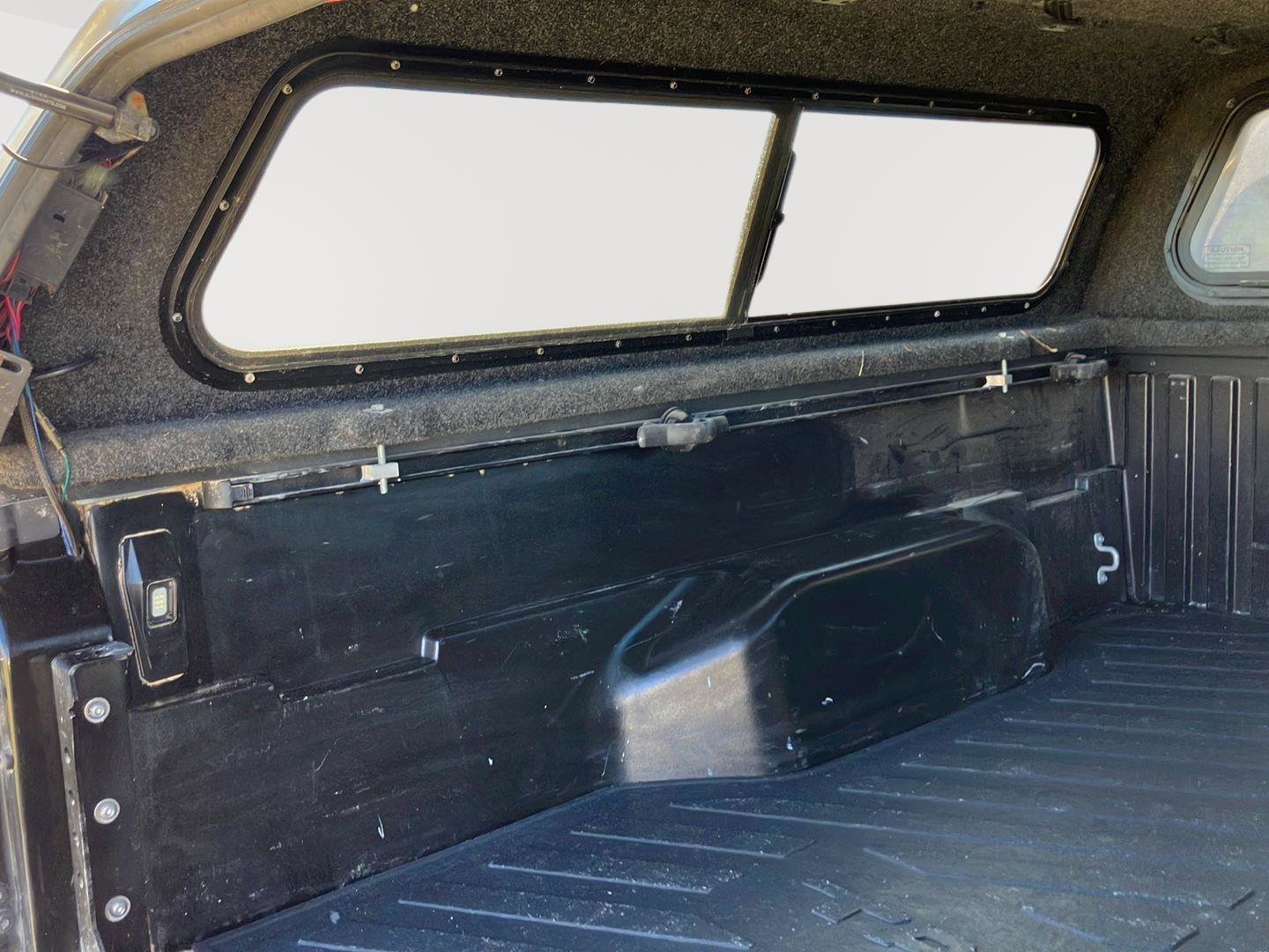 Used 2022 Toyota Tacoma TRD Off-Road w/ Technology Package image 21