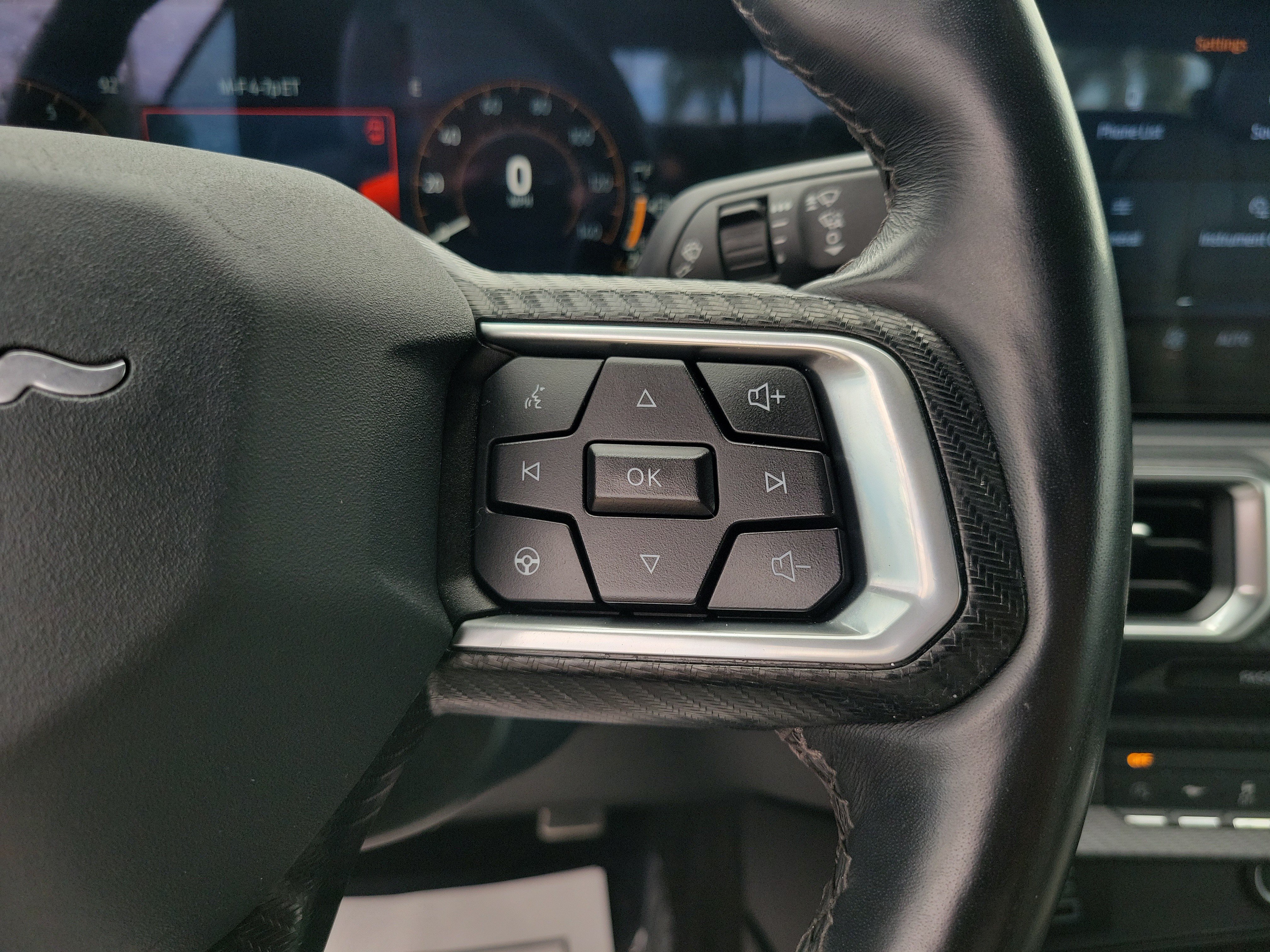 Used 2024 Ford Mustang Premium RWD image 27