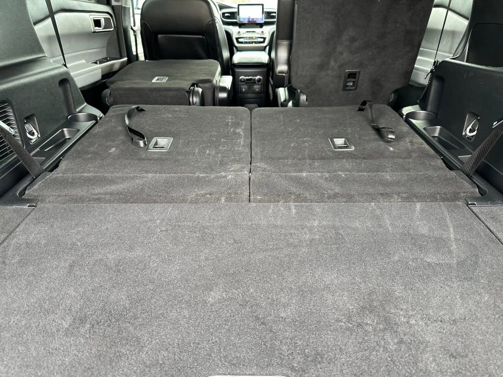 Certified 2023 Ford Explorer XLT w/ Equipment Group 202A image 15