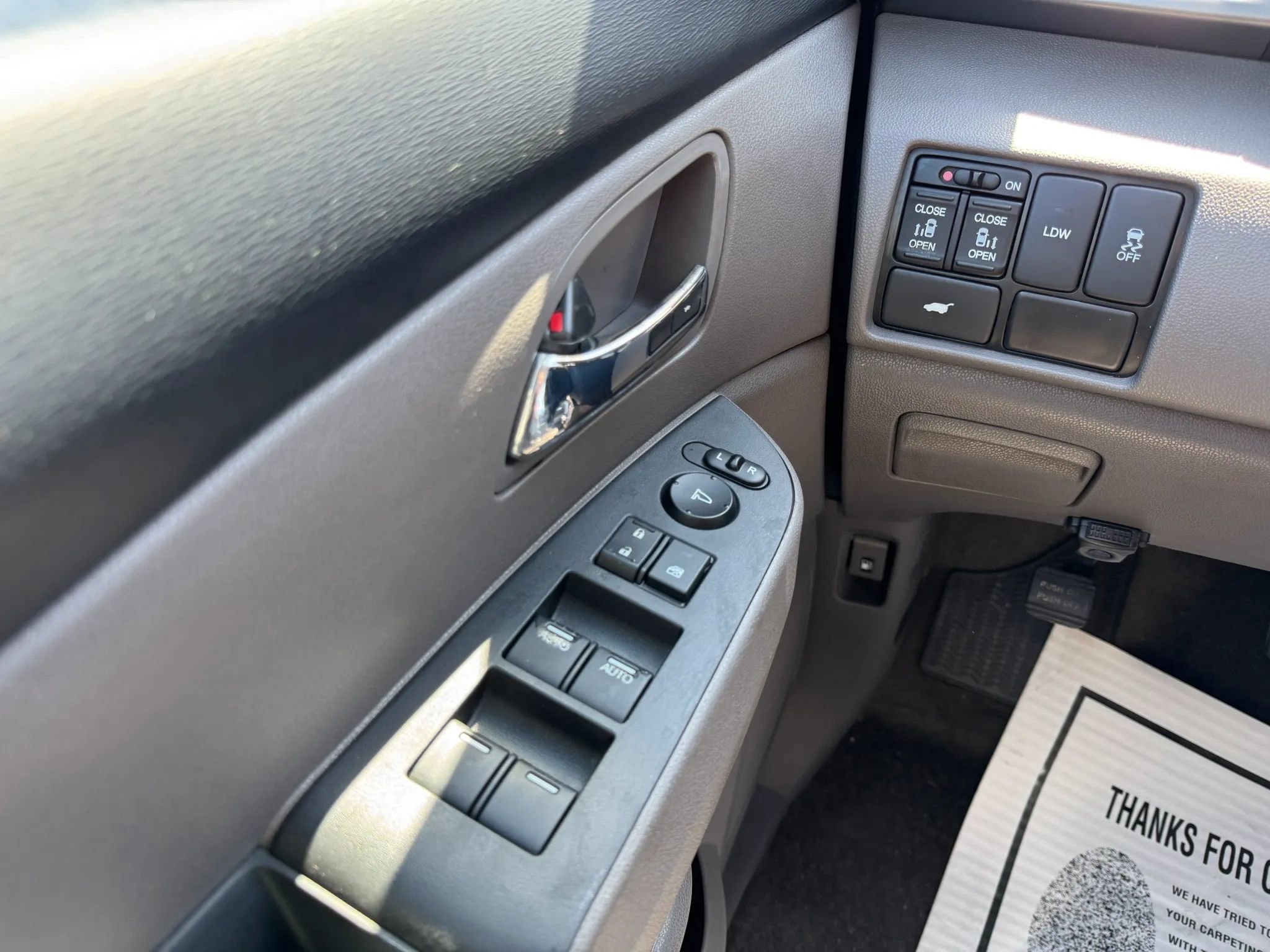 Used 2017 Honda Odyssey EX-L image 30