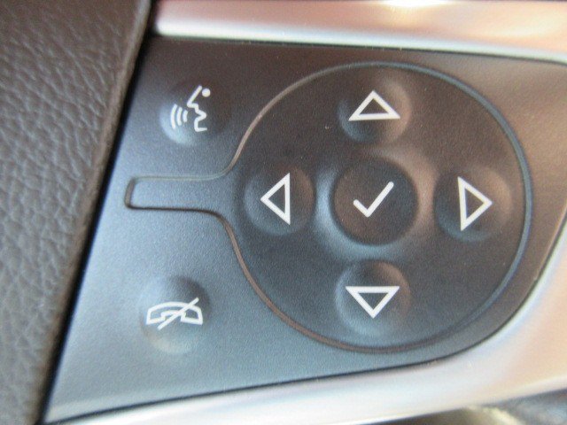 Used 2019 GMC Yukon SLT w/ Open Road Package image 22