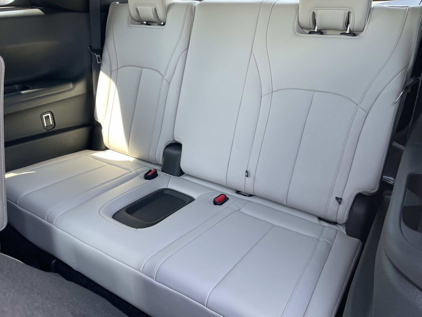 Certified 2026 INFINITI QX60 Autograph w/ Dark Cargo Package AWD/4WD image 11