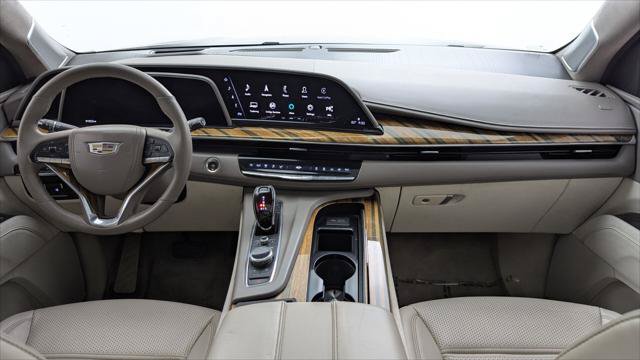 Used 2021 Cadillac Escalade ESV Premium Luxury Platinum AWD/4WD image 27