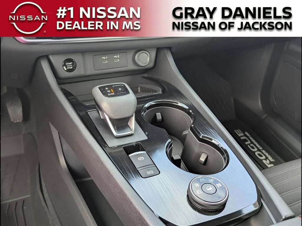 New 2026 Nissan Rogue SV image 25