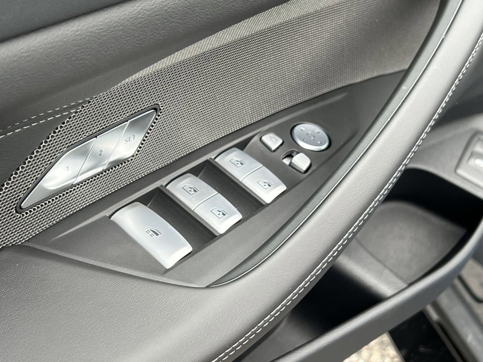 New 2026 BMW M4 xDrive Competition image 12