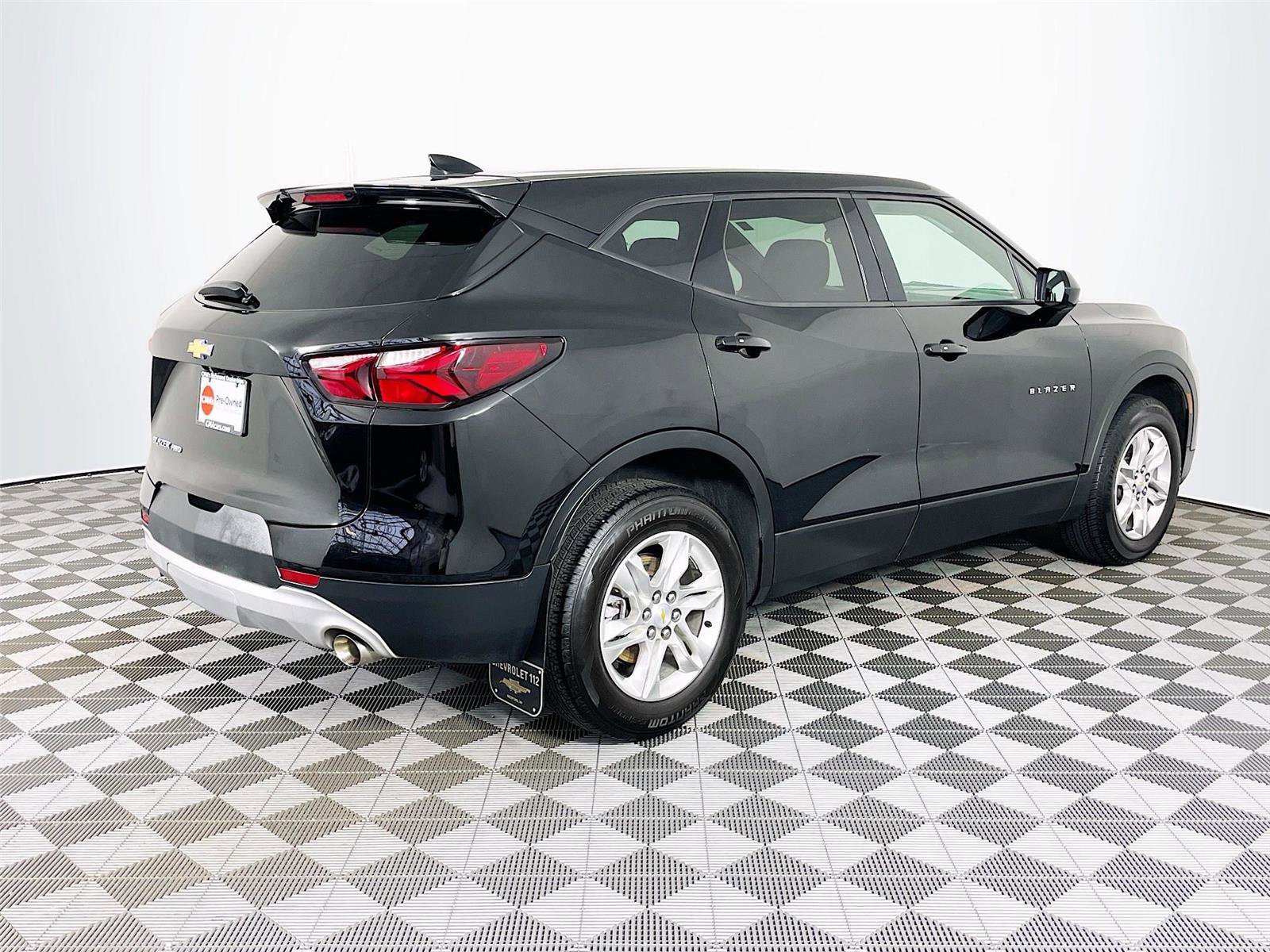 Used 2022 Chevrolet Blazer LT image 9