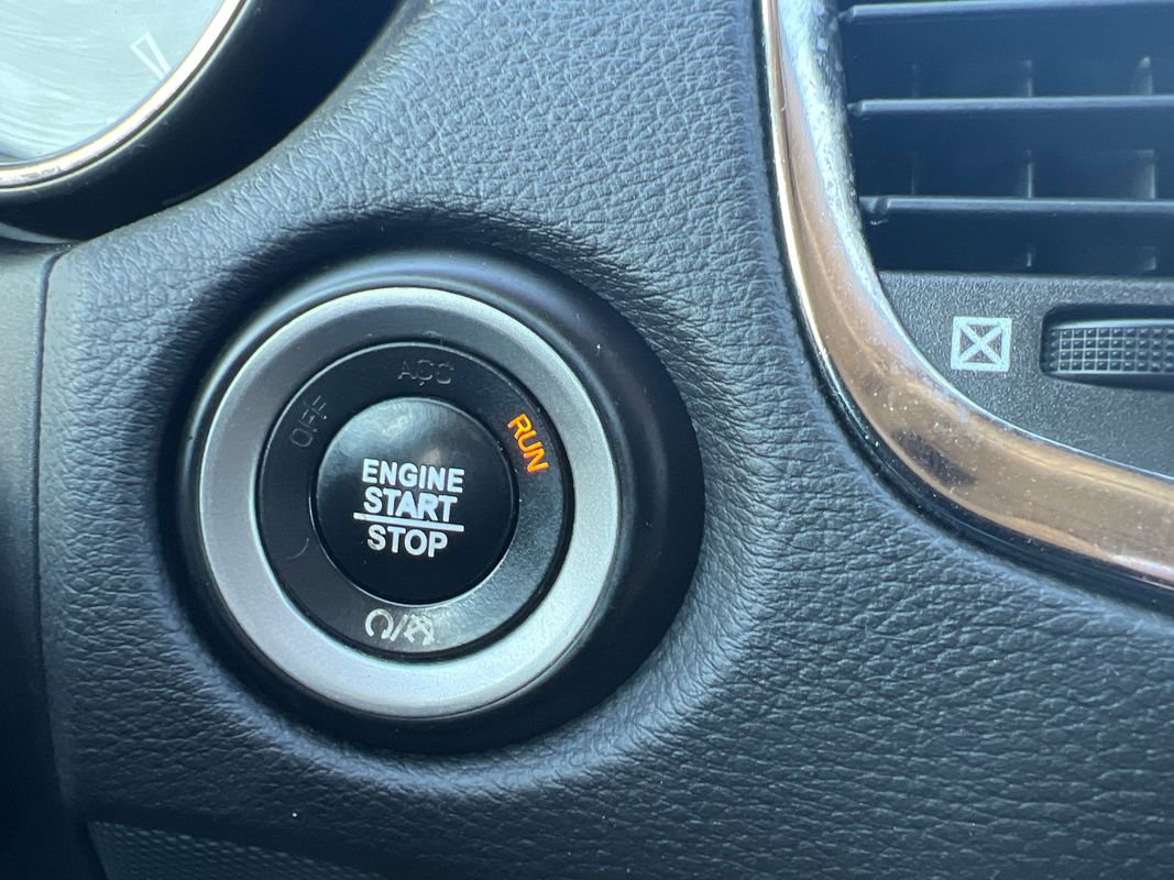 Used 2018 Dodge Durango GT image 25