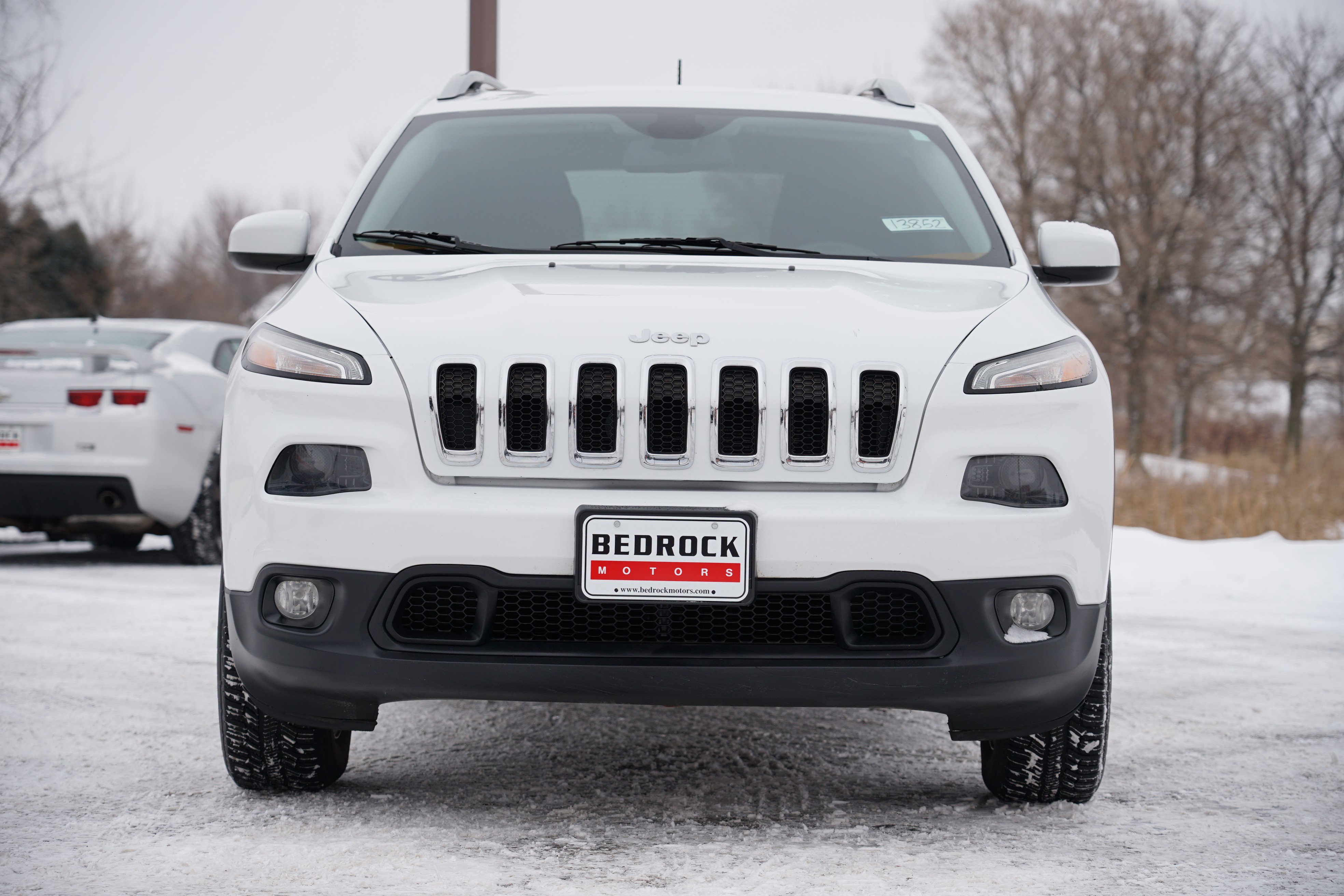 Used 2016 Jeep Cherokee Latitude w/ Cold Weather Group image 8