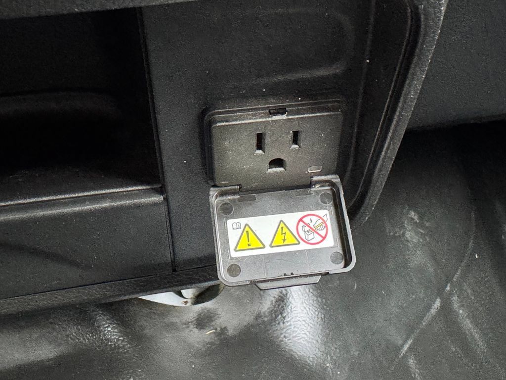 Used 2022 RAM 2500 Tradesman AWD/4WD image 25
