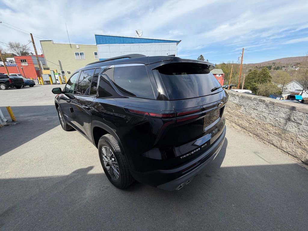 New 2026 Chevrolet Traverse LT AWD/4WD image 3