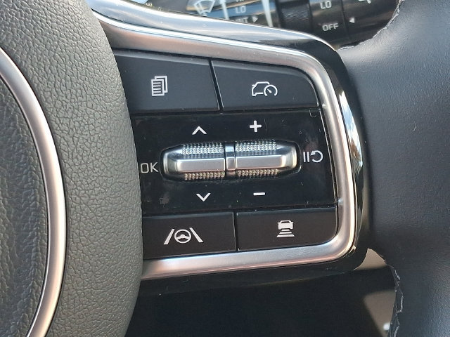 Used 2025 Kia Sorento S w/ Panoramic Sunroof Package FWD image 23
