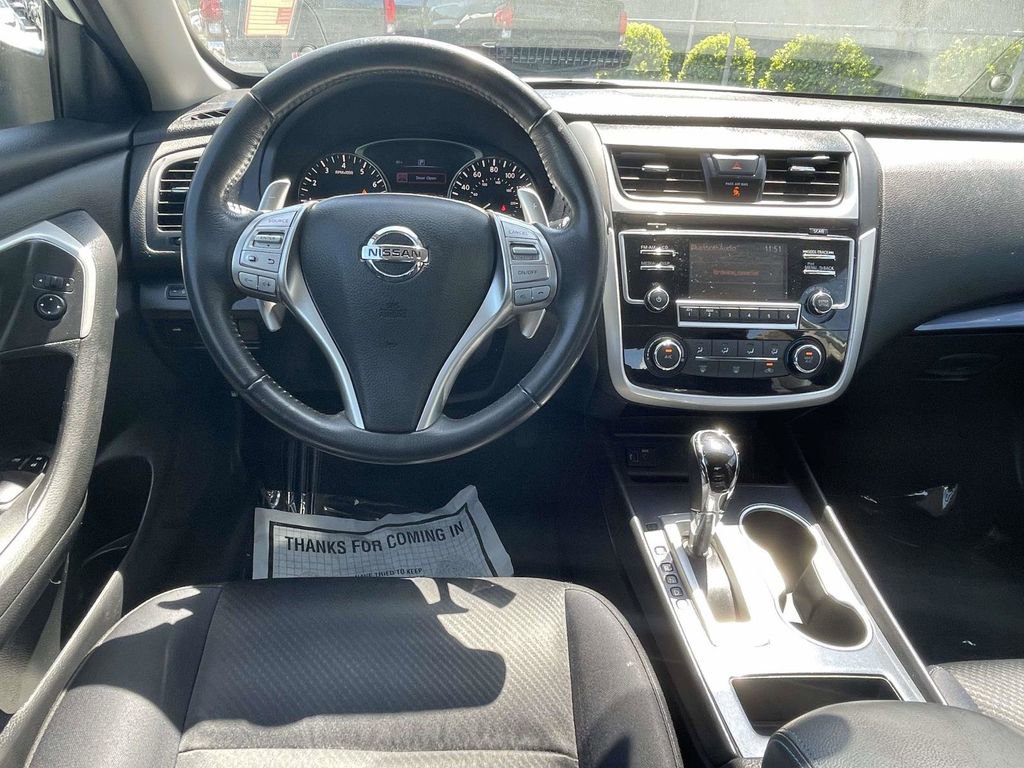 Used 2018 Nissan Altima 2.5 SR FWD image 15