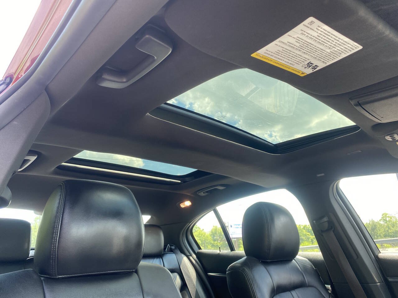 Used 2013 Lincoln MKS FWD image 18