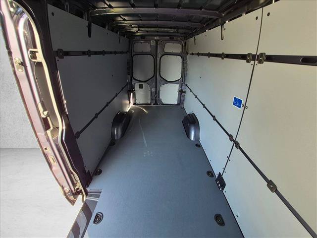 Used 2026 Mercedes-Benz Sprinter 2500 image 19