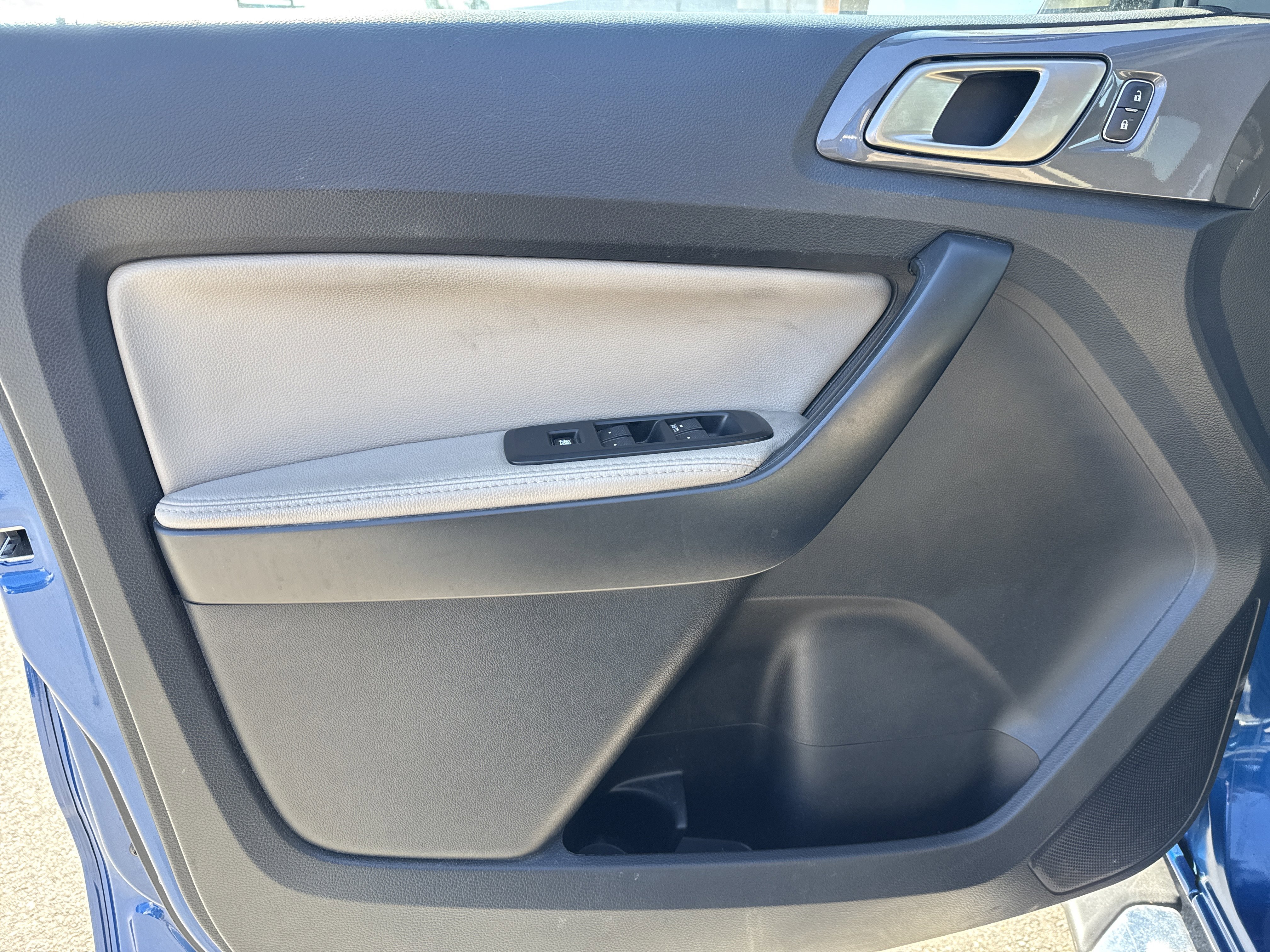 Used 2020 Ford Ranger Lariat w/ Equipment Group 501A Mid image 15