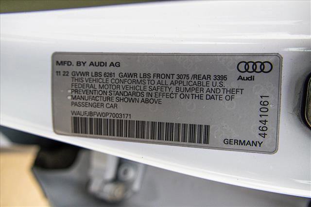 Used 2023 Audi e-tron GT Premium Plus image 27