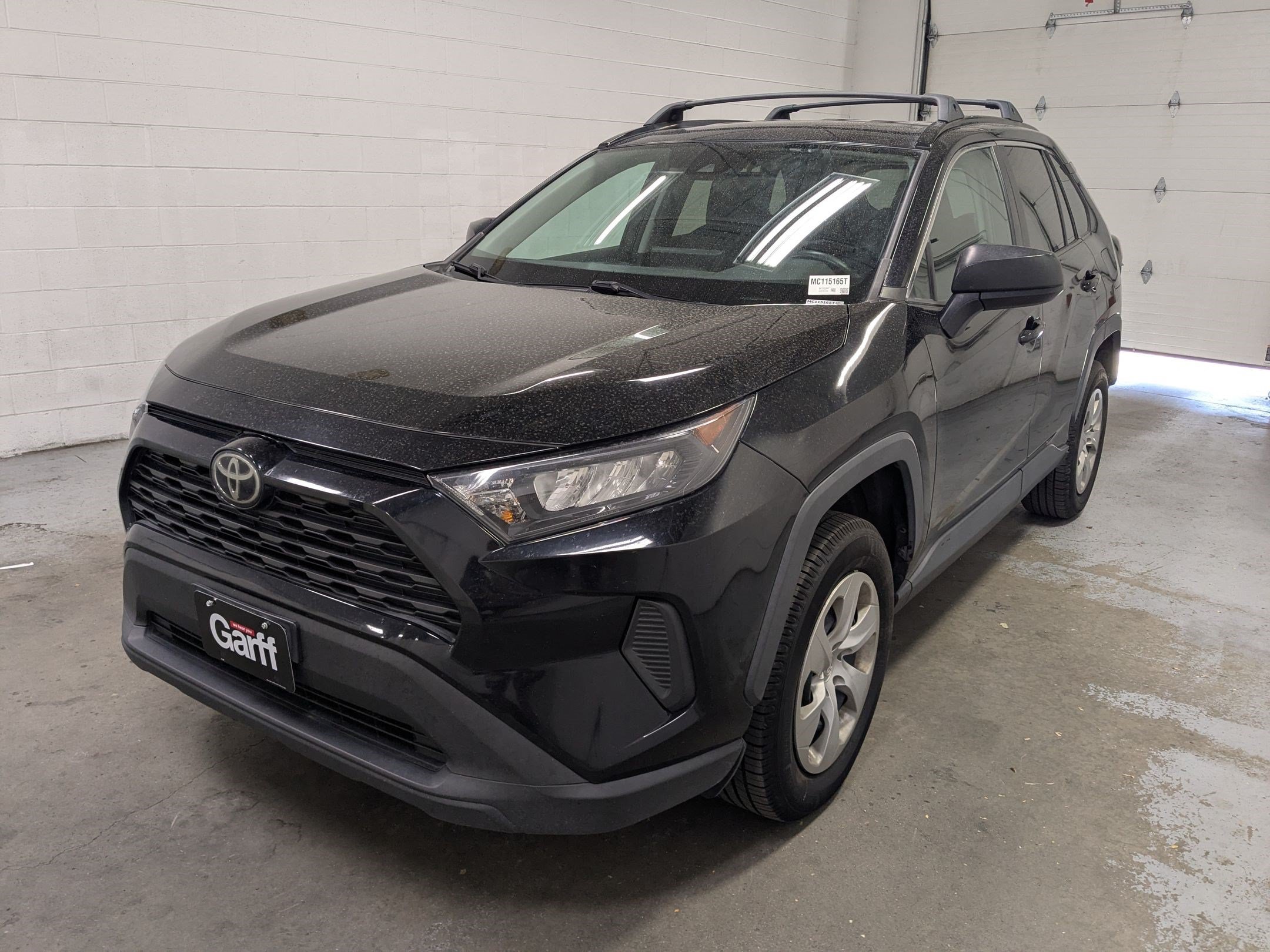 Used 2021 Toyota RAV4 LE FWD image 11