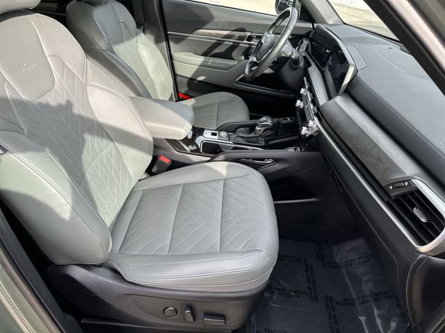 Used 2023 Kia Telluride EX X-Line image 21