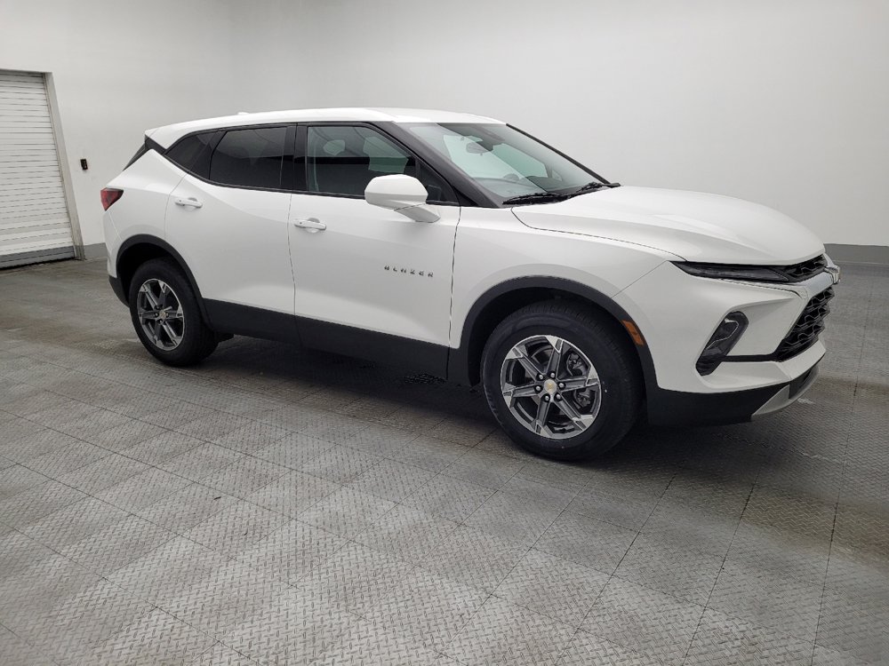 Used 2023 Chevrolet Blazer LT image 11