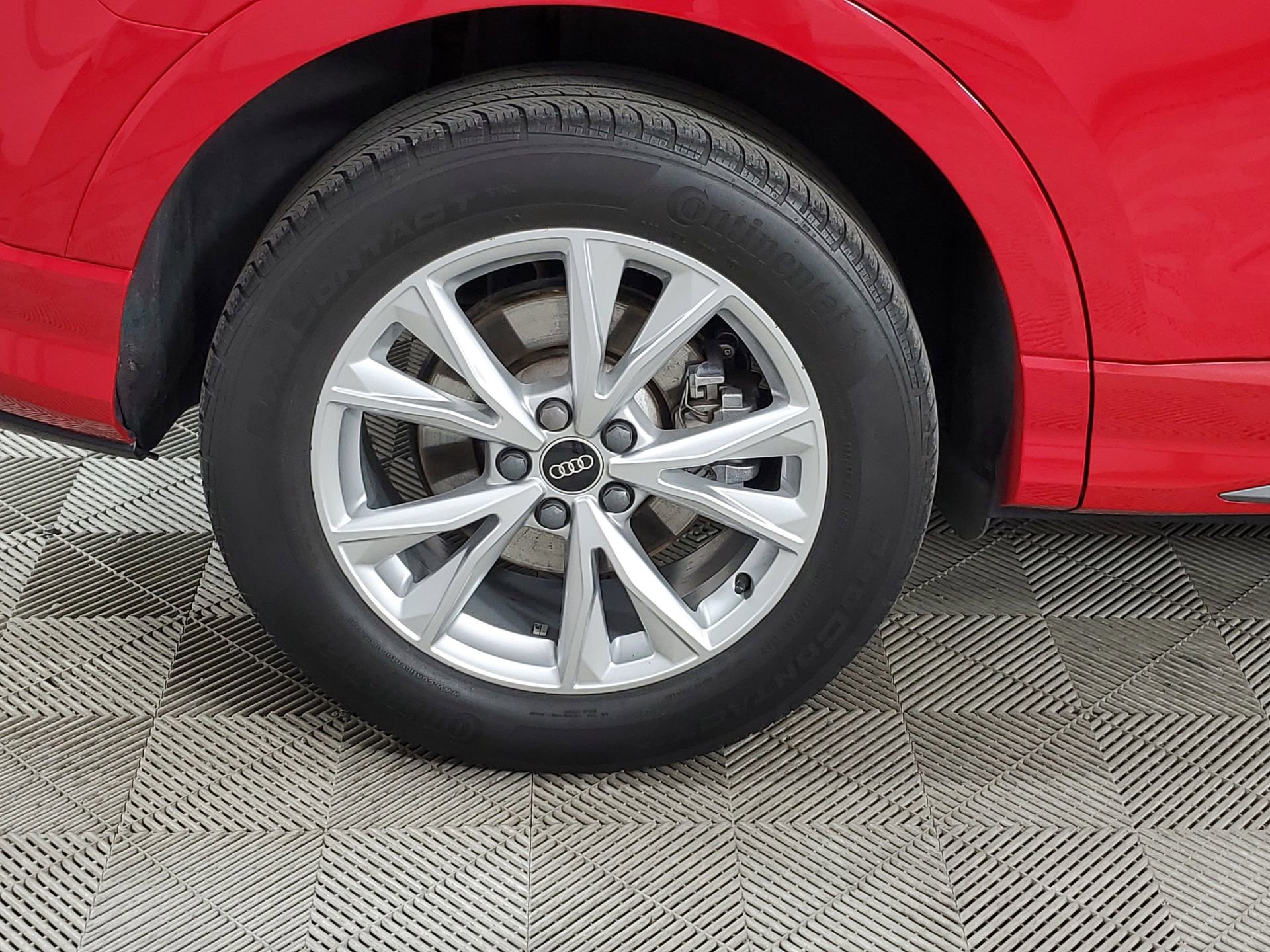 Certified 2022 Audi Q3 2.0T Premium w/ Convenience Package image 13