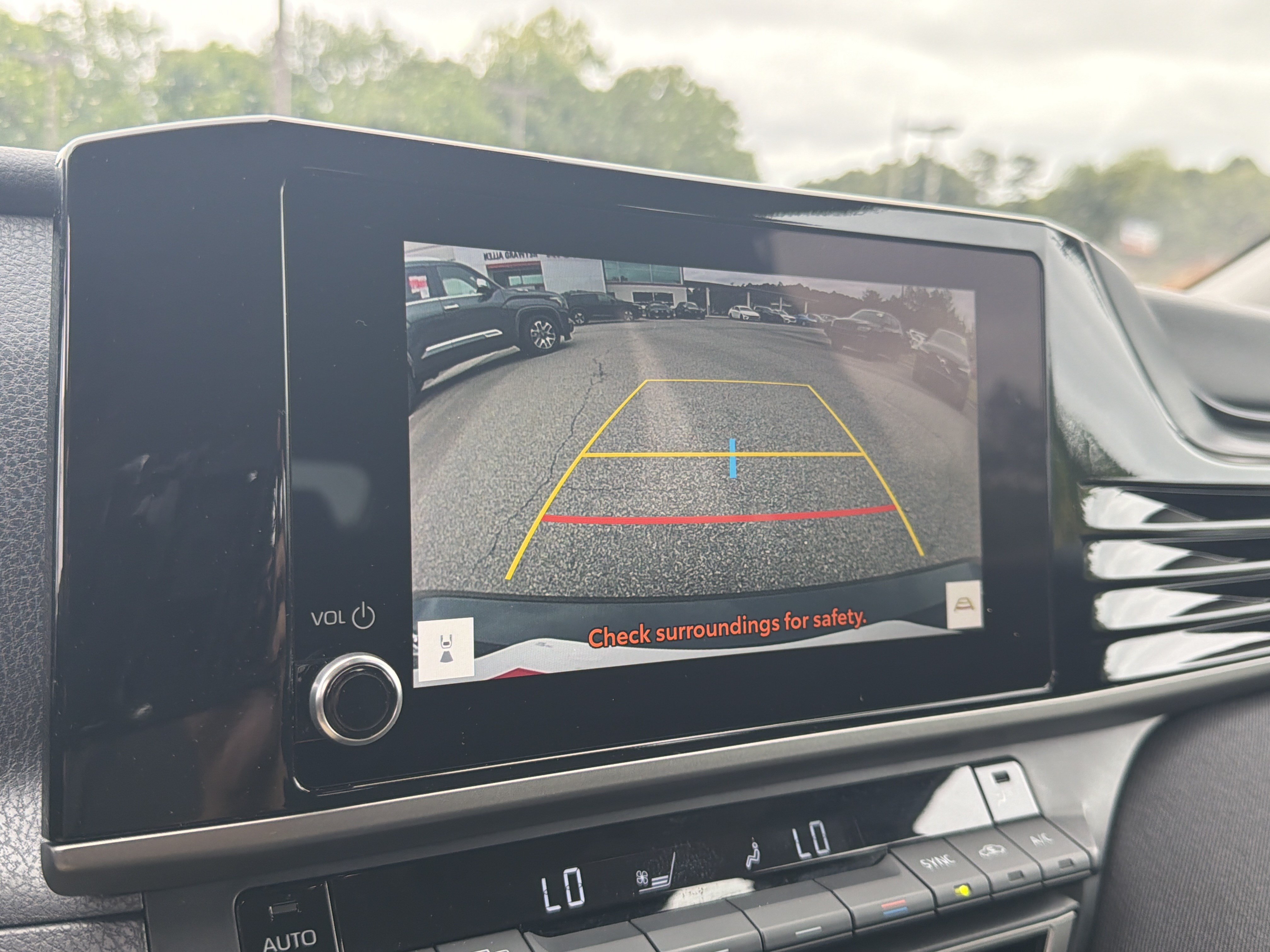 Certified 2025 Toyota Camry LE FWD image 7