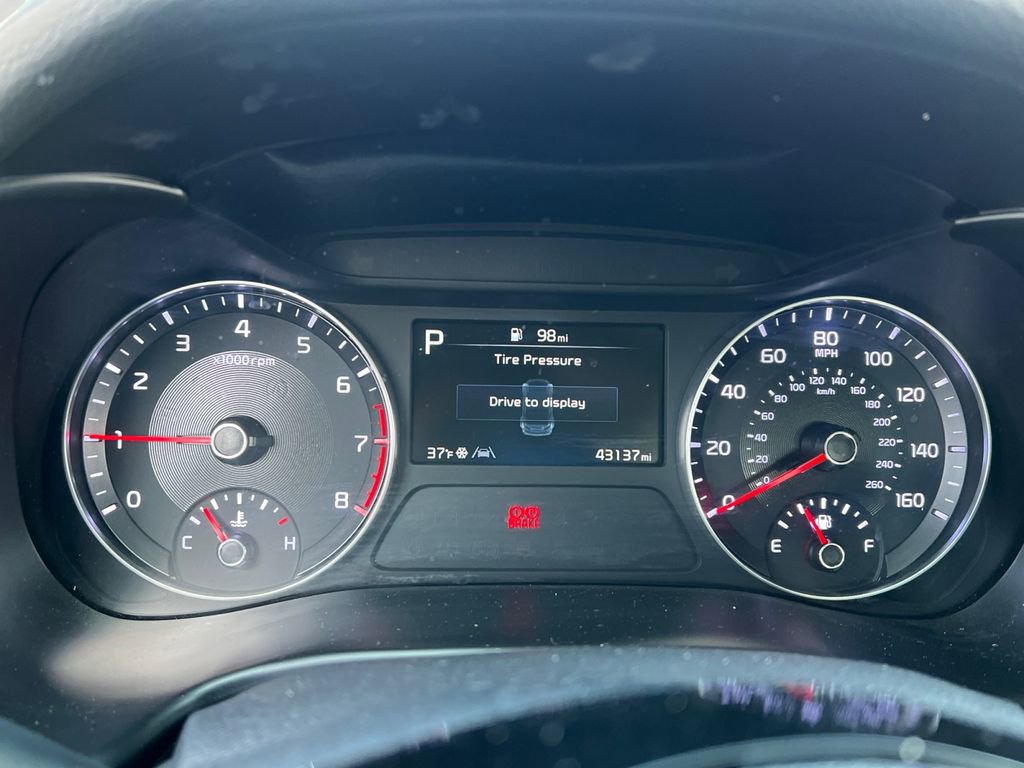 Used 2023 Kia Forte LXS image 24