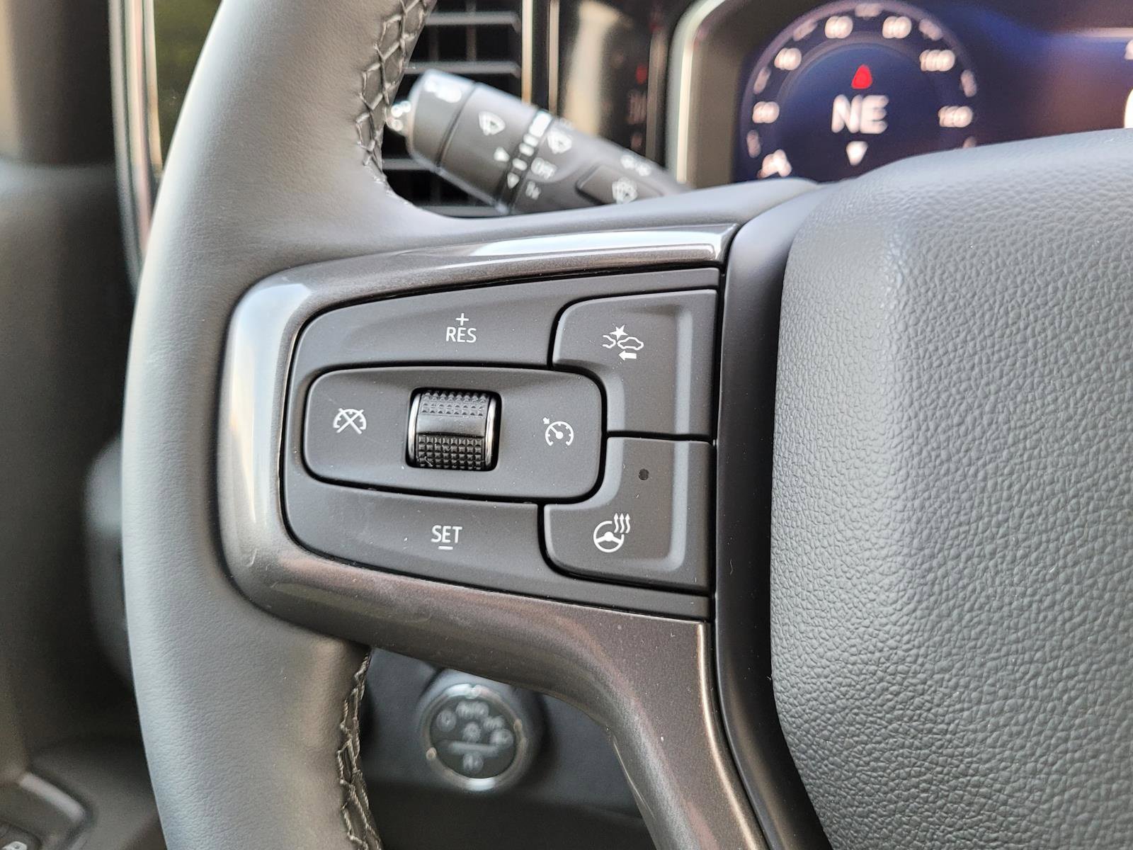 New 2026 Chevrolet Silverado 3500 High Country w/ High Country Premium Package AWD/4WD image 23