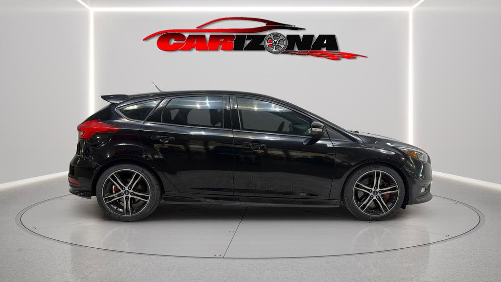 Used 2016 Ford Focus ST image 12