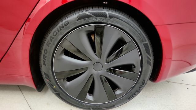 Used 2024 Tesla Model S AWD/4WD image 83