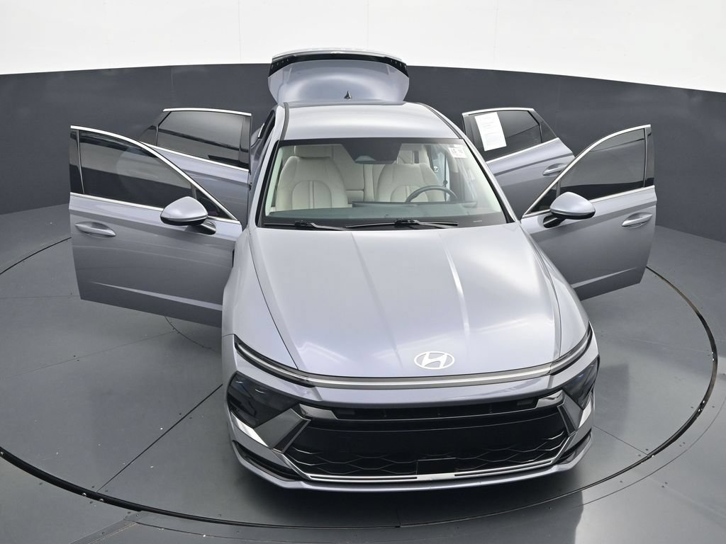 Used 2025 Hyundai Sonata SEL FWD image 45