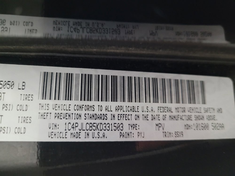 Used 2019 Jeep Cherokee Latitude w/ Popular Appearance Group image 33