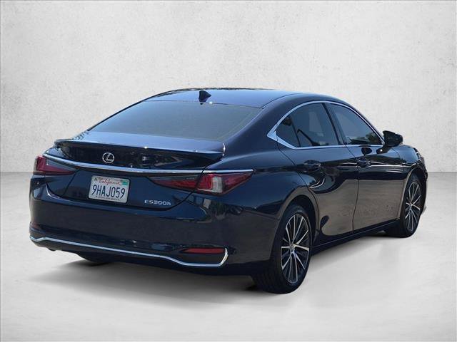 Used 2023 Lexus ES 300h w/ Premium Package FWD image 5