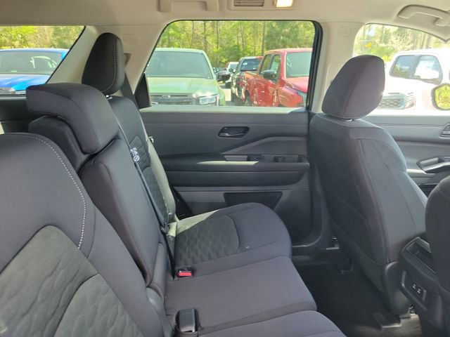 New 2026 Nissan Pathfinder SV image 30