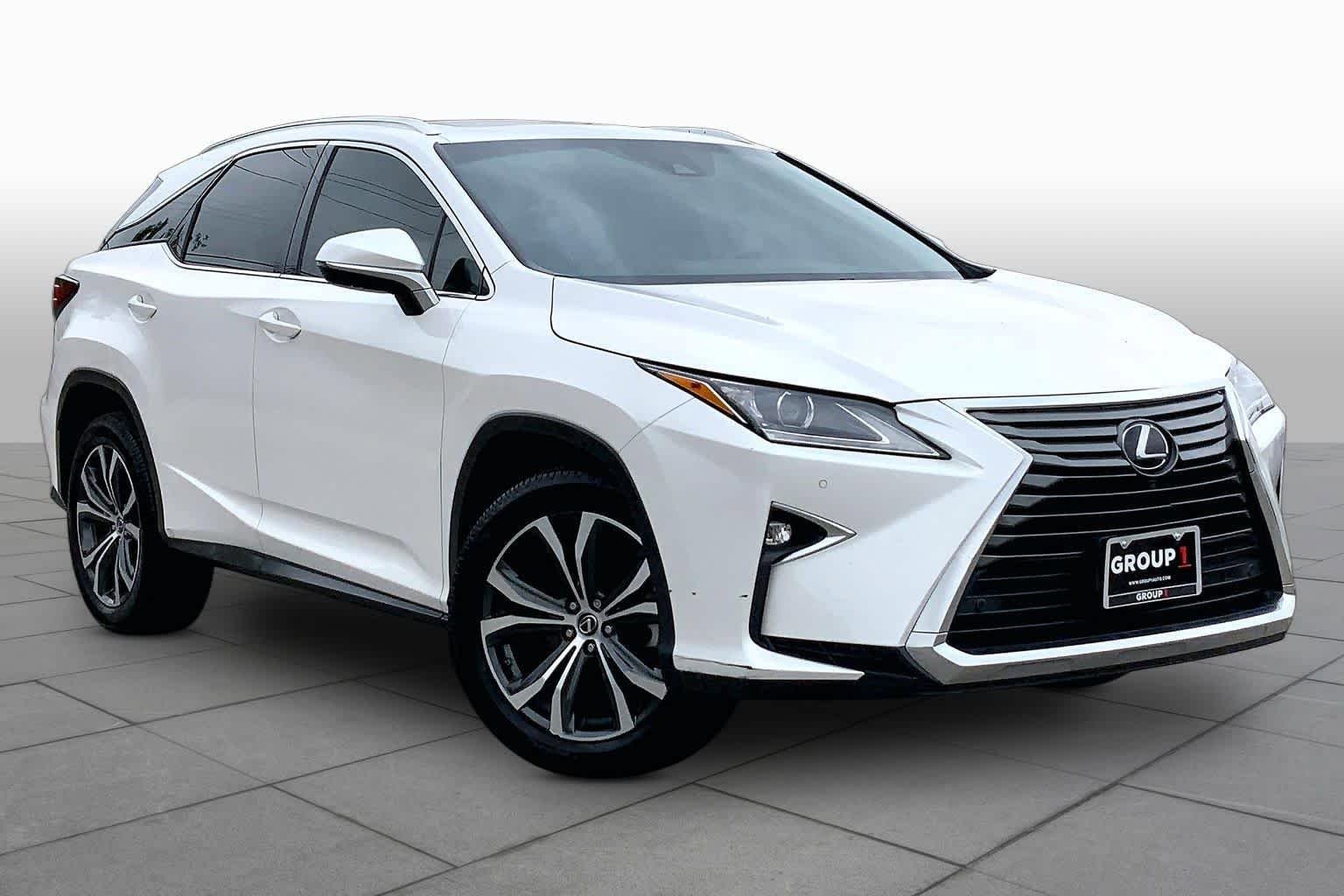 Used 2019 Lexus RX 350 FWD w/ Navigation Package image 3