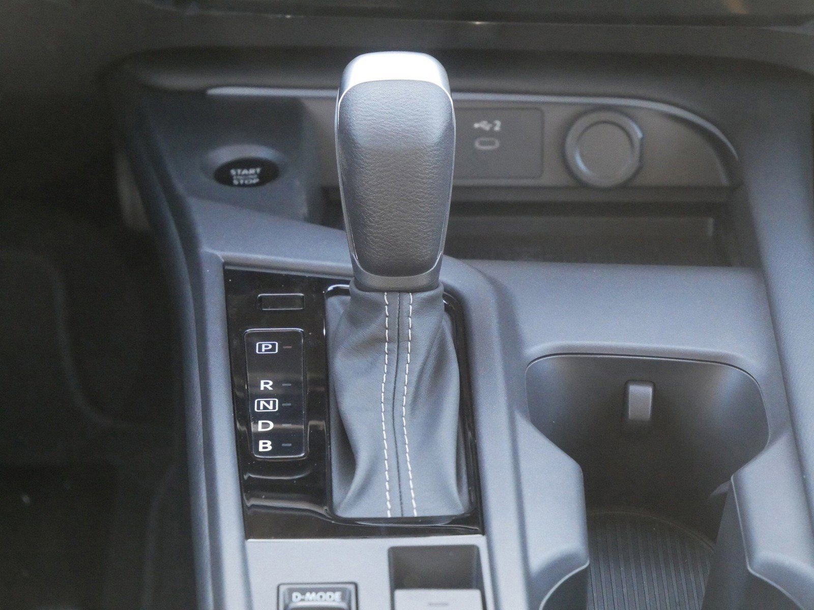 New 2026 Nissan Sentra SV w/ SV Convenience Package FWD image 9