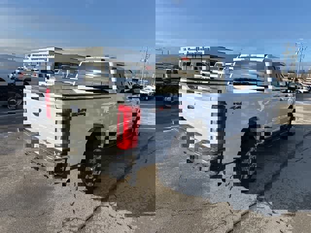 Used 2024 Ford F250 XLT image 13