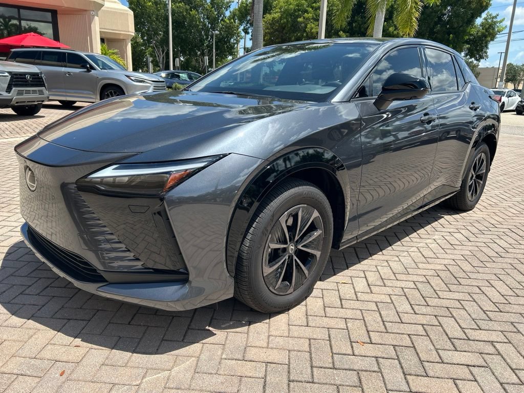 Used 2026 Lexus RZ 350e 2WD w/ Convenience Package image 7