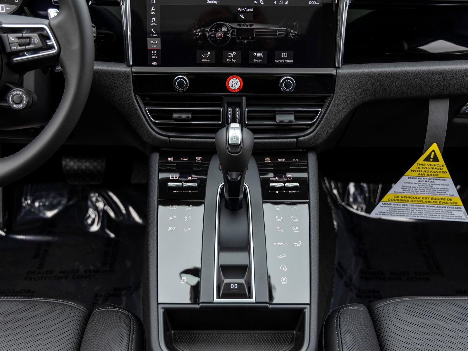 New 2026 Porsche Macan AWD/4WD image 47