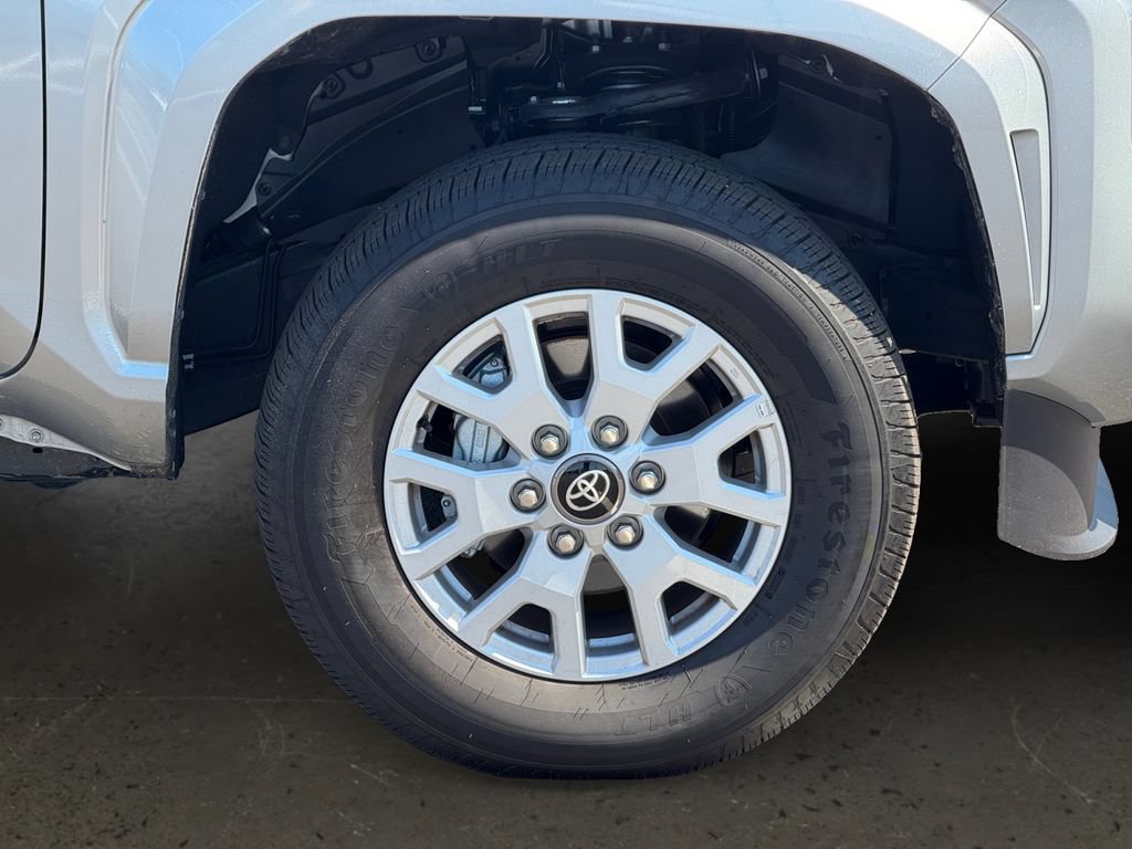 Used 2026 Toyota Tacoma SR5 AWD/4WD image 10