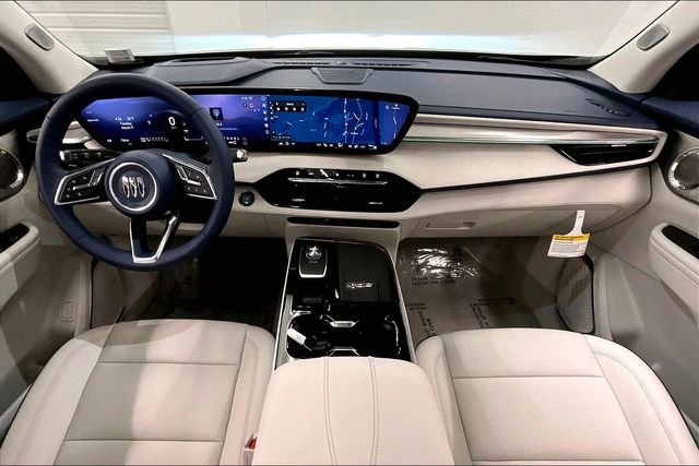 Used 2025 Buick Enclave Avenir AWD/4WD image 18