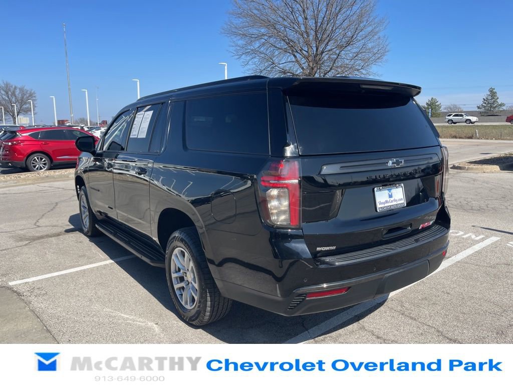 Used 2022 Chevrolet Suburban RST AWD/4WD image 5