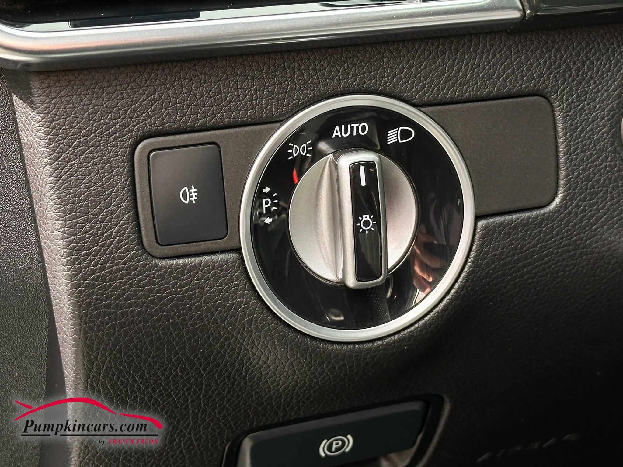 Used 2018 Mercedes-Benz GLE 350 4MATIC image 29